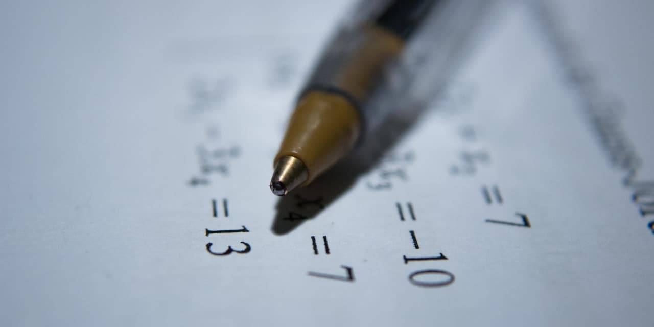SM-2 Algorithm Explained: The 1987 Formula That Decides When You'll Forget Every Word